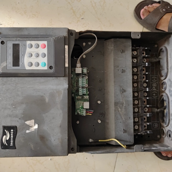汇川变频器22kw md320nt22g拆机的包好外观差运费