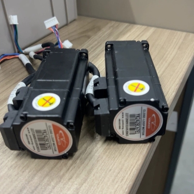 【议价】YAKO研控电机，YK242EC67E1，有2个，标价为