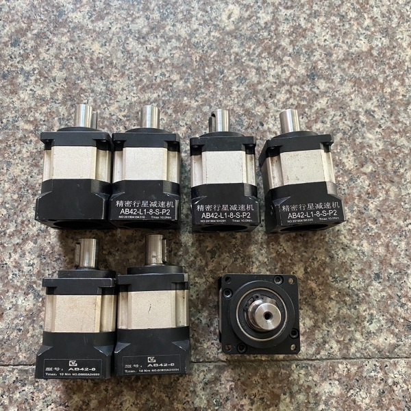 AB42-L1-8-S-P2精密行星减速机,输入侧孔径8mm