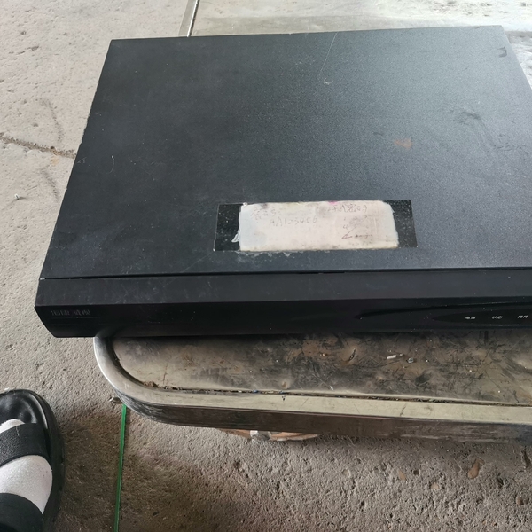 海康DS-7816N-K2空盒子，成色一般有划痕【议价】