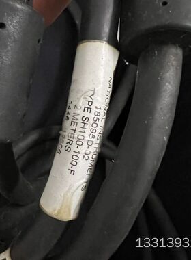 NI  185095D -02 屏蔽线缆 7条，单价议价也可维修