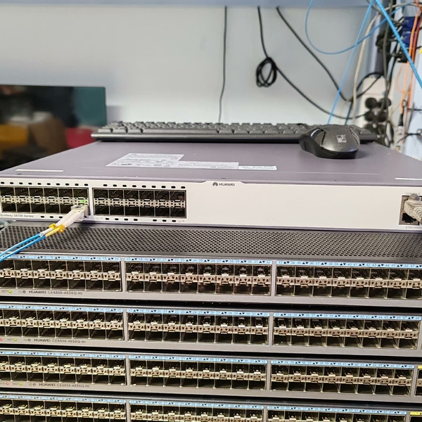 CE6850-48S4Q-EI.6850-48S6Q-HI.