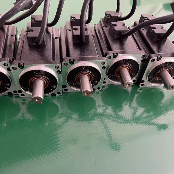 台达A2伺服电机 DAI2C10602RS