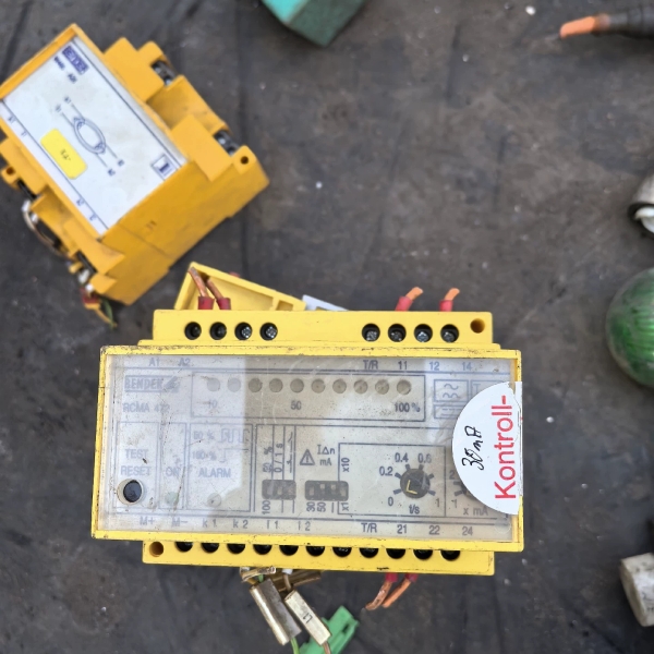 议价本德尔BENDER剩余电流监测器 RCMA472LY-21拆