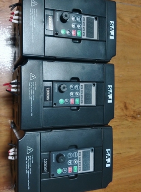 2.2kw三晶变频器8000B-4T2R2GB，功率2.2k