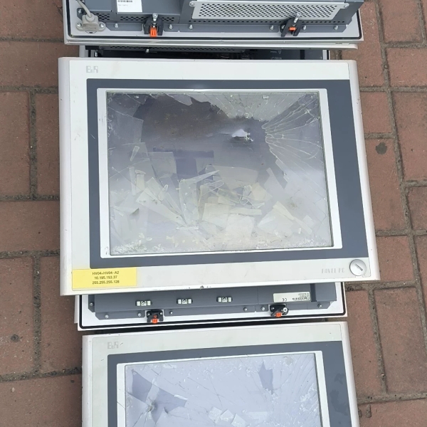 贝加莱 工控显示屏  控制屏 5P62:BMW-06AT0M
