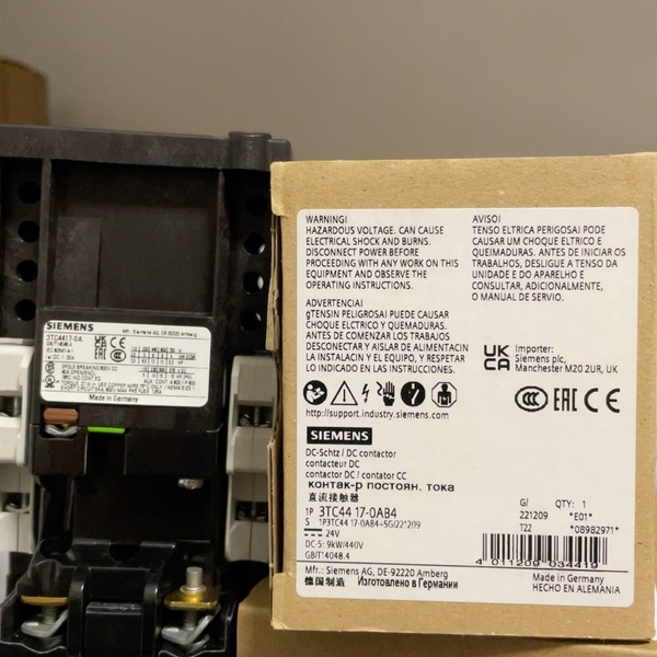 3TC4417-0AB4  接触器，尺寸 2，2 极， DC