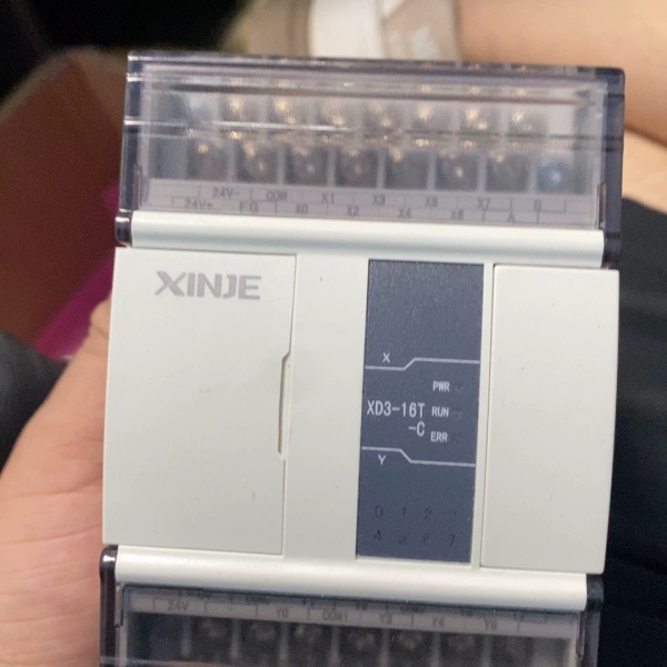 信捷XD3-16T-C，版本新，功能已经测试好，成色如图，质【议价】