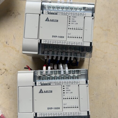 台达DVP16EH00T3 plc，拆机2个，成色不错，功能