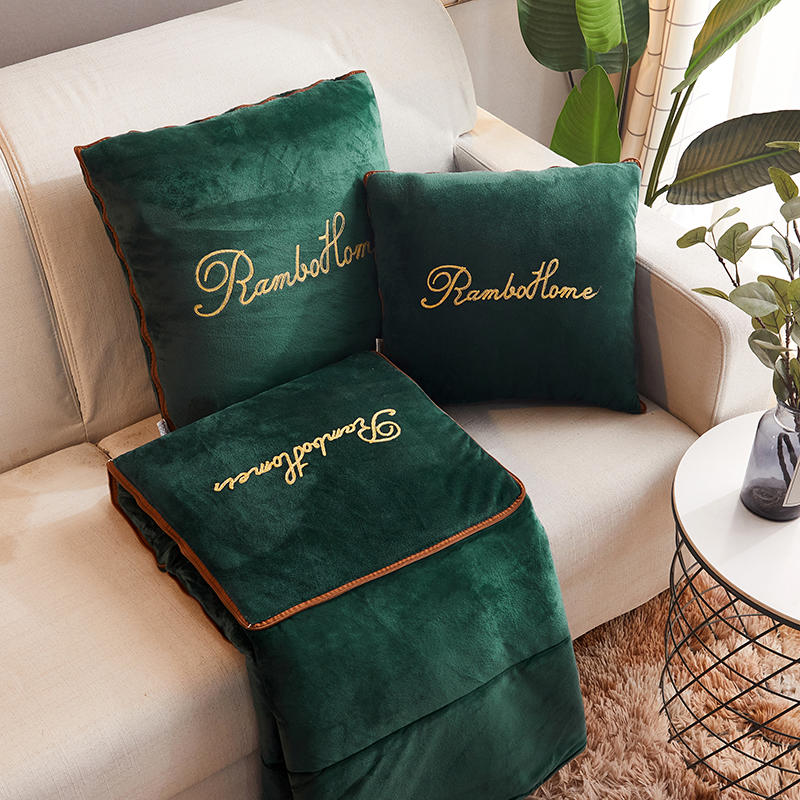 简约字母抱枕被子两用加绒加厚载车办公室午睡毯X子二合一靠枕