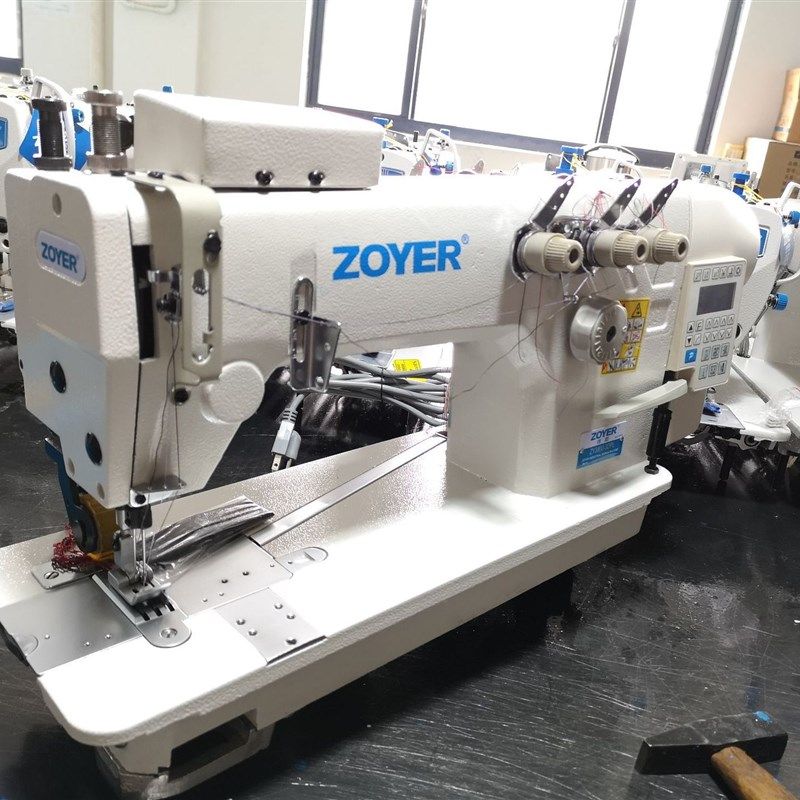 ZY3800-3DPL佐屹直驱高速三针链式平缝机(带拖轮)平车 链缝机