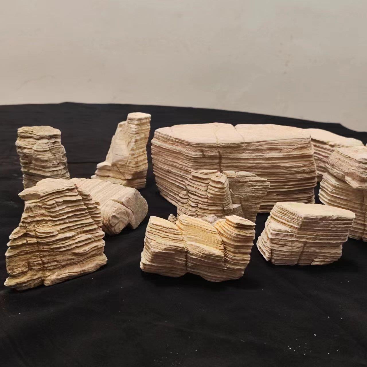 天然千层石鱼缸石头摆件