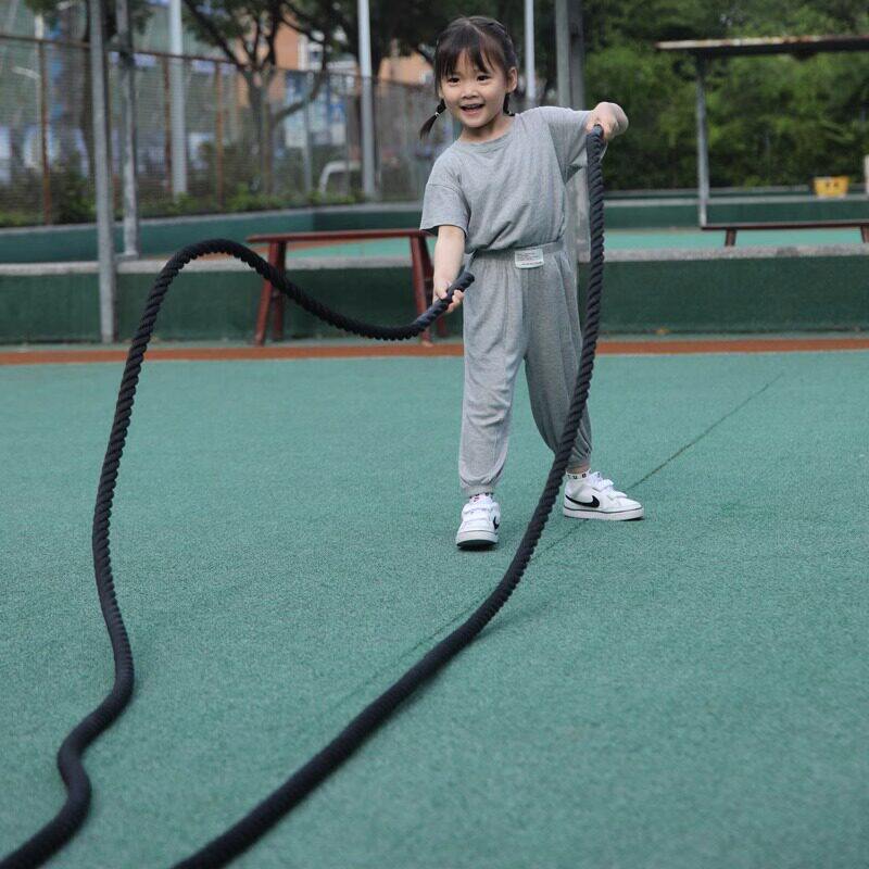 幼儿园拔河体能训练感统