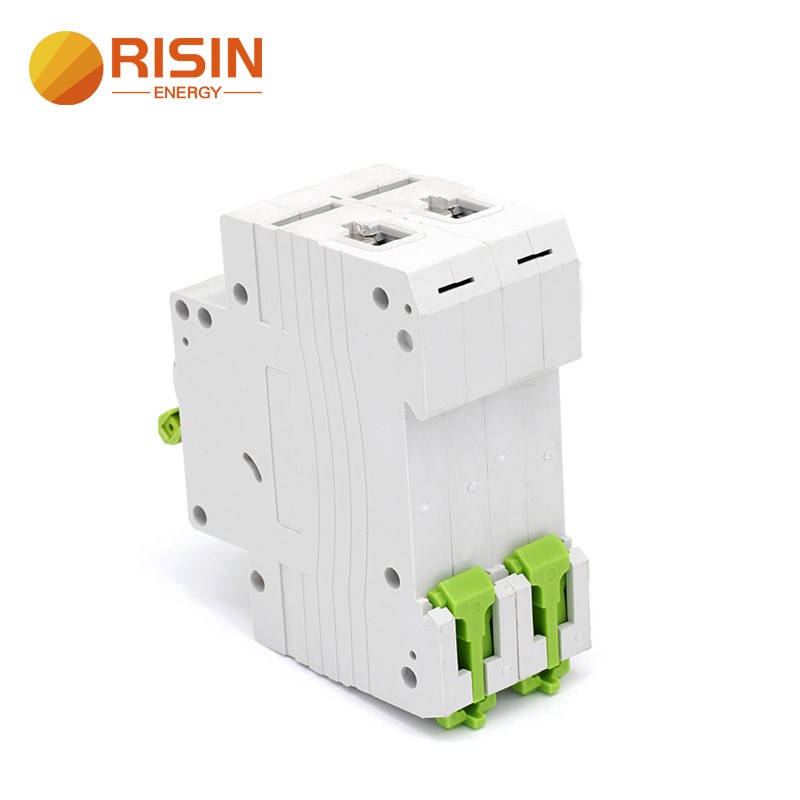 CE CB认证TOMC7 1P 2P太阳能直流微型断路器用于光伏太阳能系统