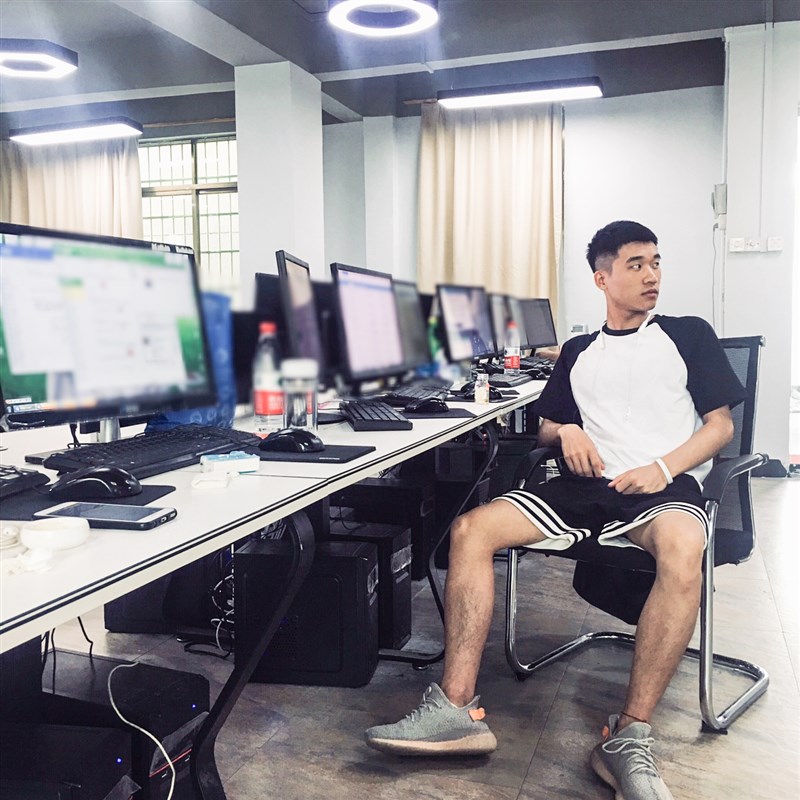 夏季新款美式简约纯棉休闲拼接撞色男士短袖T恤潮宽松款女士