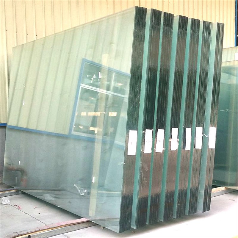 厂家供应原片透明浮法白玻璃8mm10mm12mm厚等特宽大超白钢化玻璃