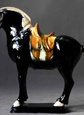 唐三彩陶瓷马摆件国礼大马工艺礼品客厅装M饰品中式博古架桌面摆