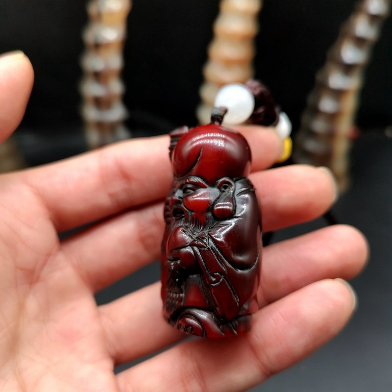 牛角老寿星手把件摆件挂件天然实心仿古角雕精雕刻男士随身手玩