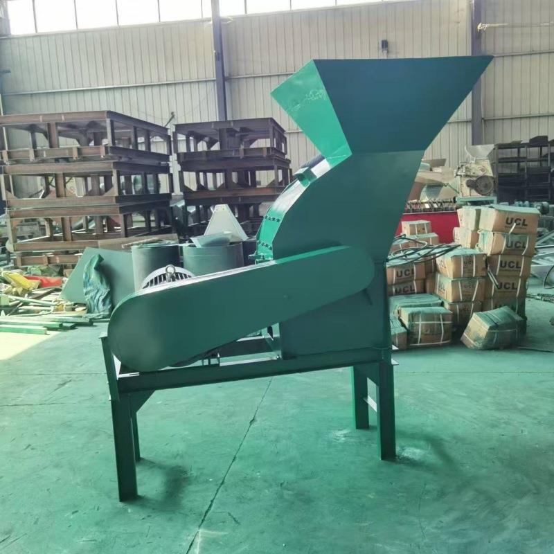 玉米大豆豆粕饲料粉碎机粉碎大小可调鸡鸭鹅猪牛羊饲料粉碎机