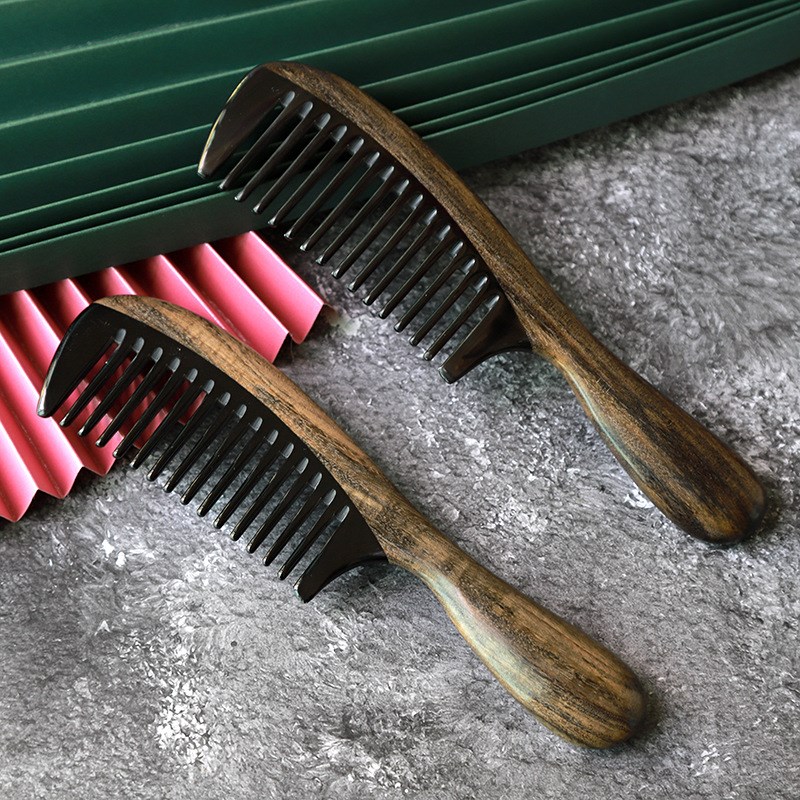 源头厂家沉贵宝牛角梳按摩梳美发梳大号梳子按摩木梳跨境