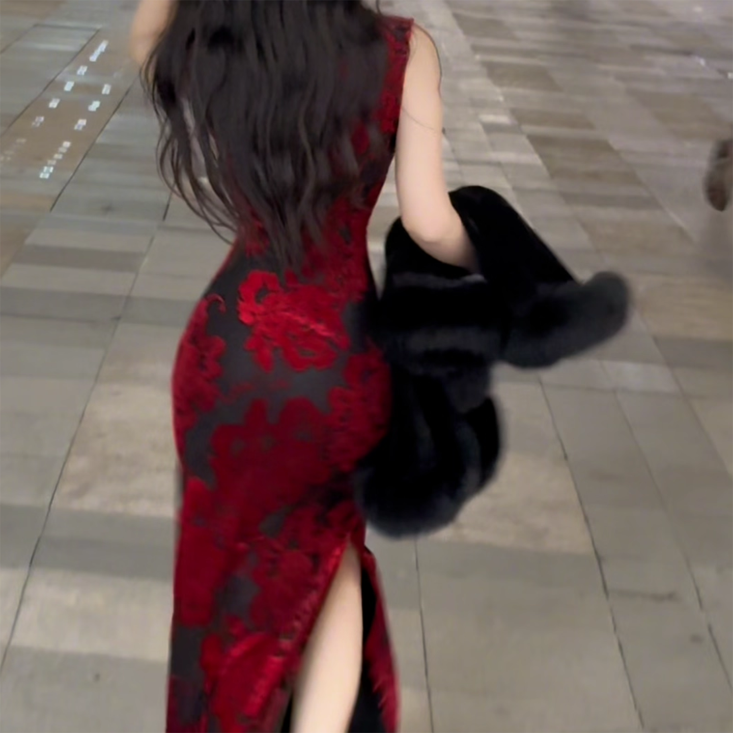 高级妖艳立体提花无袖旗袍婆娑红