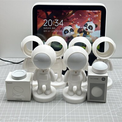 领普人体传感器太空人支架桌面摆件桌搭好物领普人在传感器