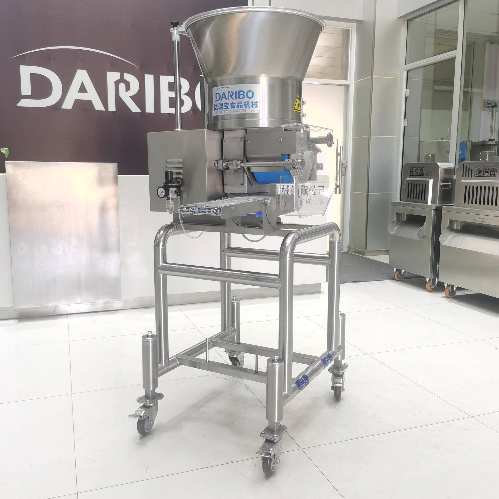 W南瓜饼土豆饼成型机 全自动肉馅成型机 商用肉饼机肉饼门店