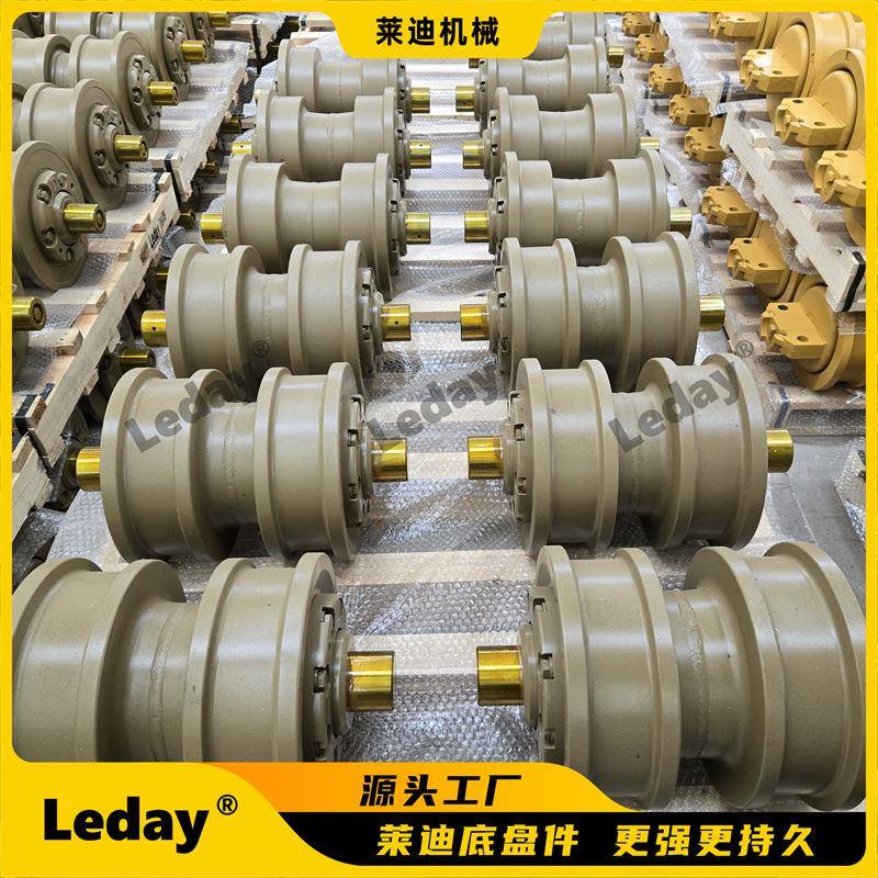 小松D155A支重轮推土机双边支重轮工厂17A-30-0008017A-30-15120