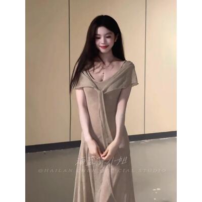 沙画漫步*吊带洋装披肩套装女夏季温柔松弛燕麦色薄款针织长裙