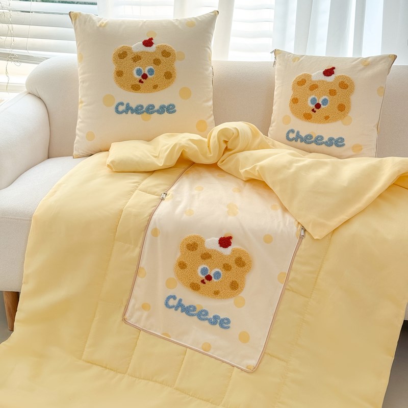 汽车内抱枕被子两用二合一2025新款可折叠午睡毯子靠枕头被空调被