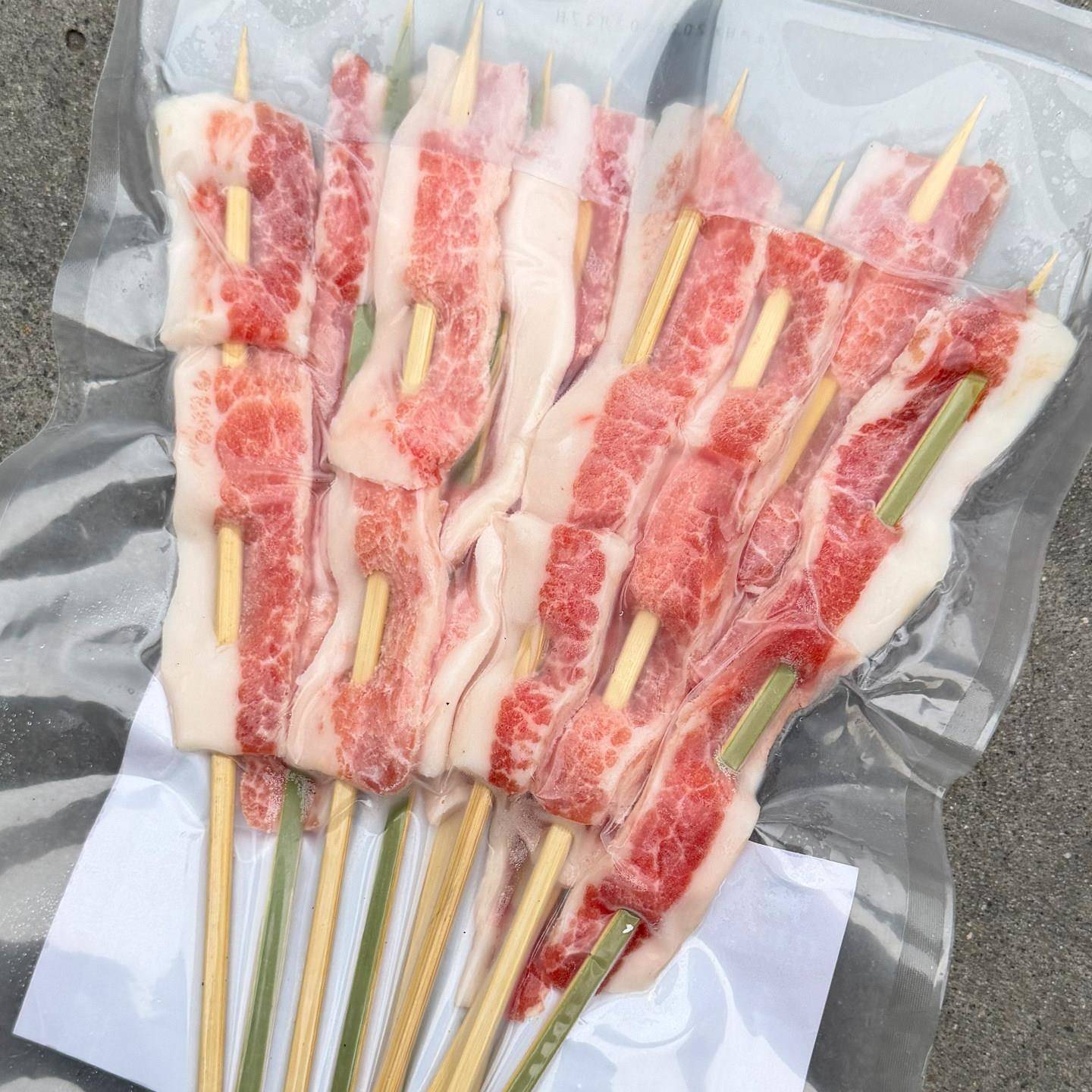 新品手工雪花肉串黄金八两猪肉串商用半成品猪颈肉烧鸟串烧烤食材