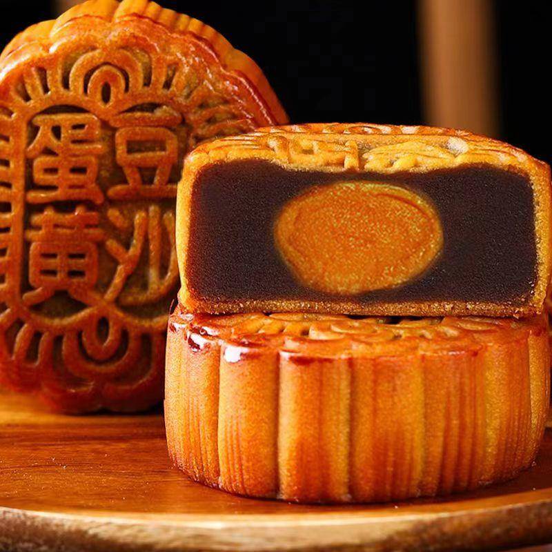 新品100g大月饼蛋黄莲蓉豆沙椰蓉奶黄广式老式五仁散装2026年新款