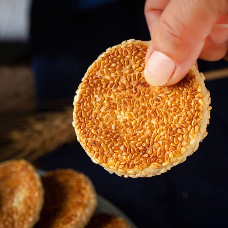 黄石正宗港饼湖北特产美食芝麻饼传统老式薄馅饼中式糕点早餐零食