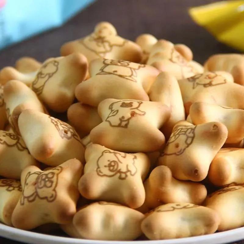 小熊注心饼干小包装巧克力夹心饼干多口味休闲儿童零食品整箱