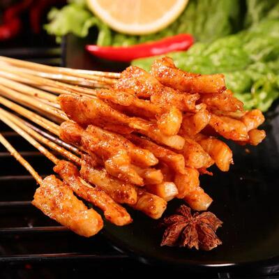 新品鸡肉小串商用整箱里脊肉烧烤铁板油炸刷锅迷你小肉串半成品30