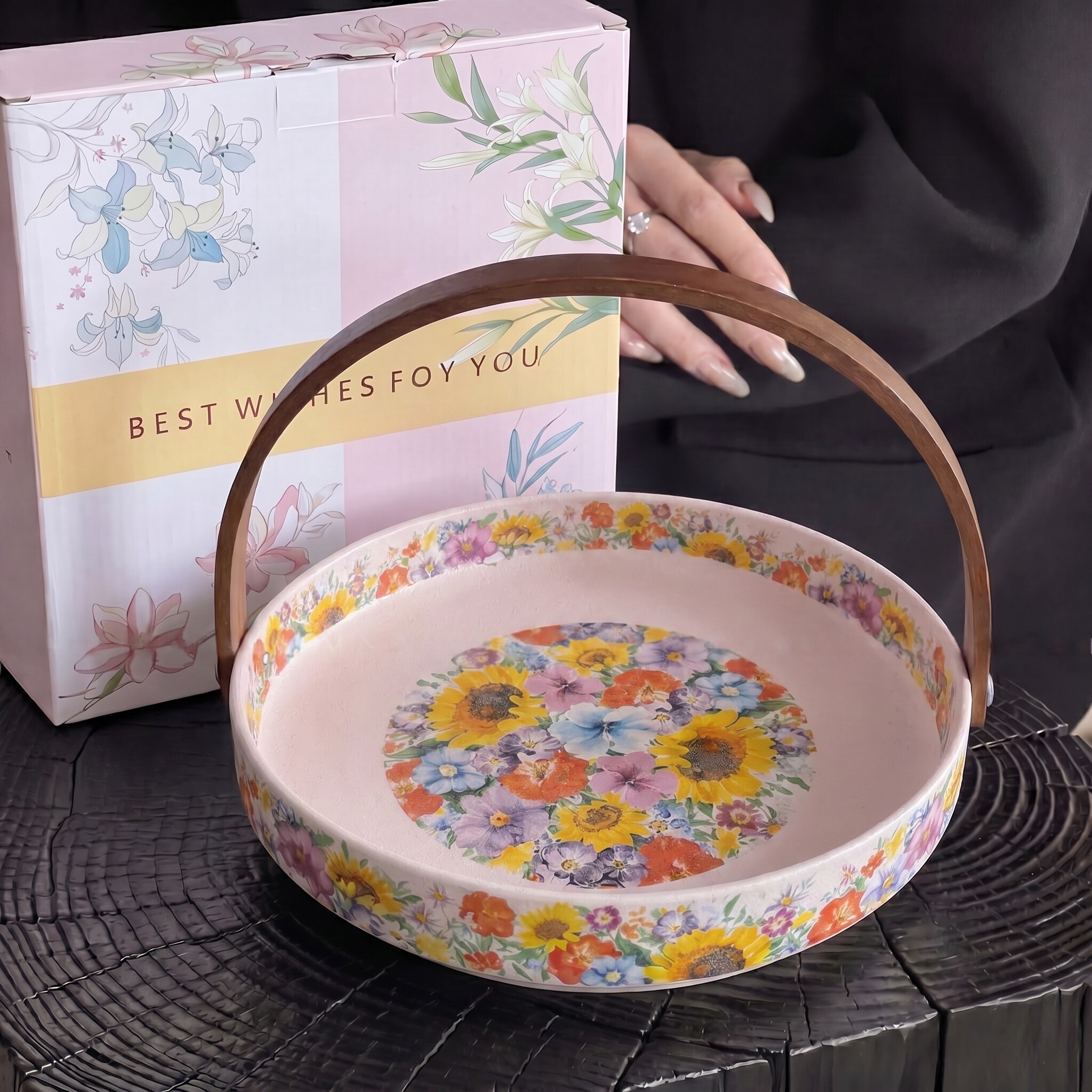 精致漂亮的水果盘家用客厅装饰品摆件轻奢高档前台糖果盘子伴手礼