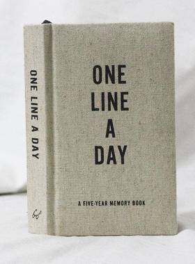 5年历记事本 每天一行 ONE LINE A DAY 现代简约字母 英文原版