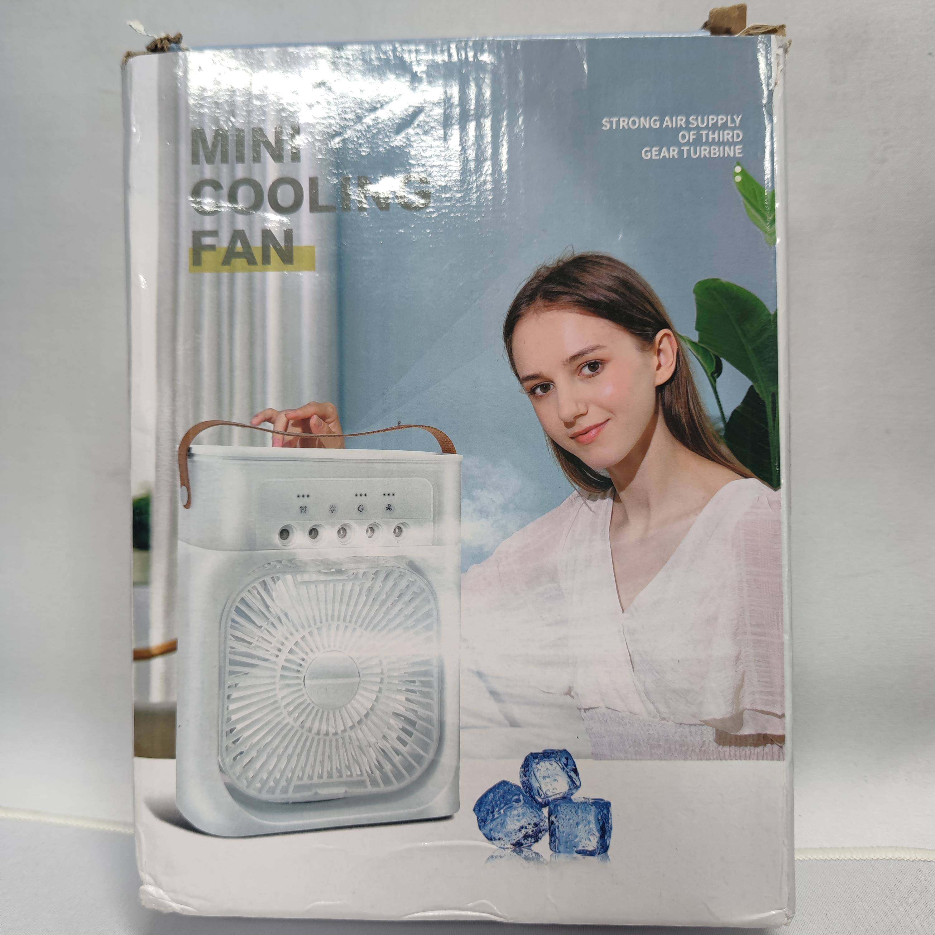 桌面风扇 七彩灯 加湿 加香薰 冰感十足 超强风力