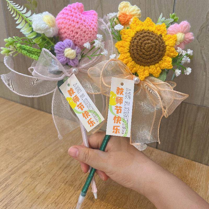 三八妇女节小礼物送员工实用礼品伴手礼38女神节送老师花束笔2025