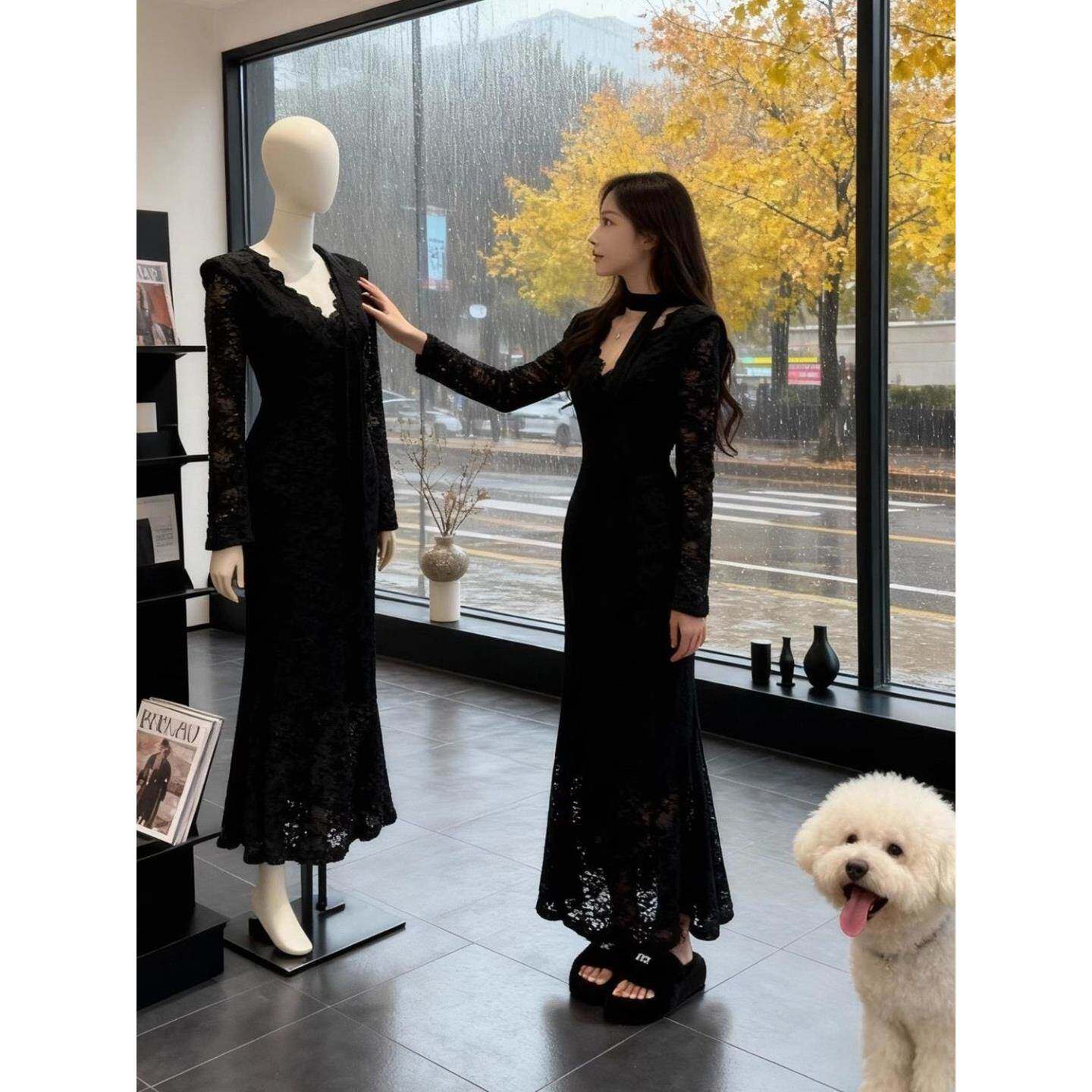 御姐风辣妹蕾丝V领修身包臀长裙小众漂亮独特蕾丝连衣裙2026春季