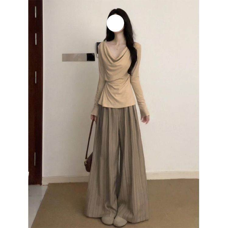 巨好看春秋韩系穿搭一整套2026新款荡领长袖t恤女阔腿裤两件套装