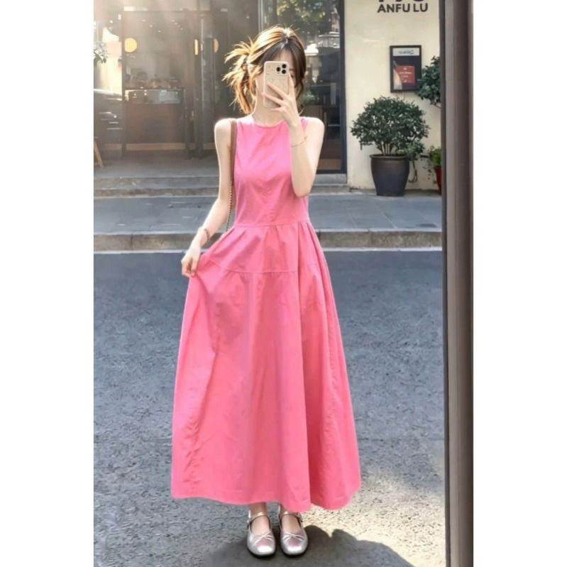 2026新款多巴胺粉色无袖背心连衣裙子女夏季小个子度假风收腰长裙