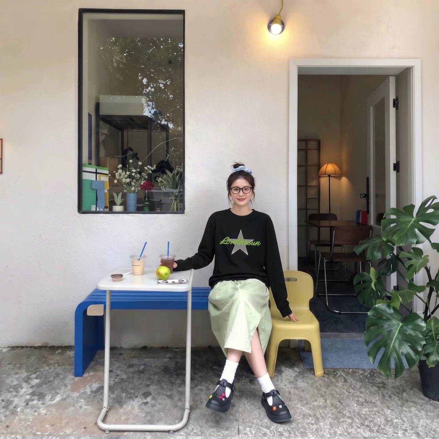 黑色长袖韩系设计感chic小上衣春季穿搭女2026新款棉t恤打底衫