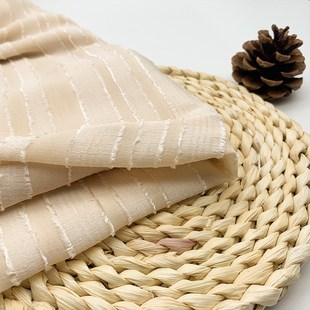 雪纺75d条纹提花流苏剪花面皱底布半透丝绸小清新风格 春夏布料