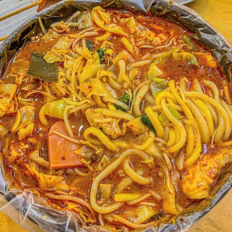老式麻辣烫大碗黏糊麻辣鲜香宿舍自煮懒人方便速食夜宵半成品