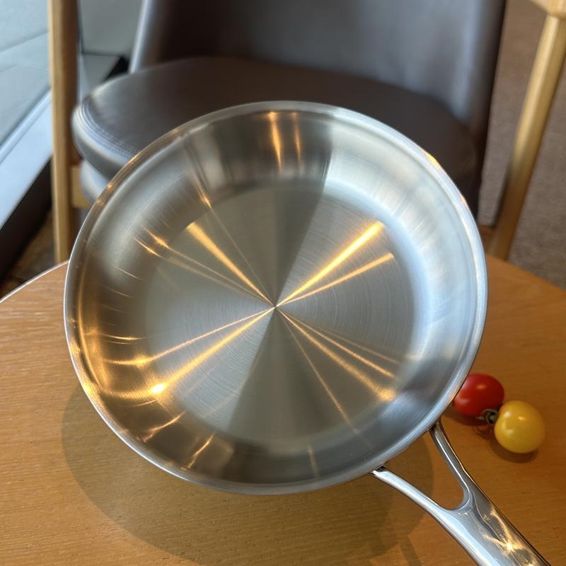 牛货!加厚三层钢一体成型宝宝辅食不锈钢平底无涂层煎锅不挑炉具