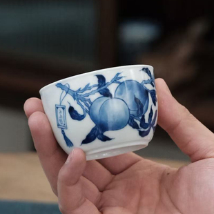 五里雾青花寿桃主人杯仿明代高端茶具景德镇手工手绘仿古茶杯