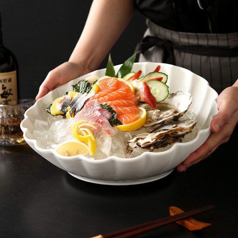 纯白陶瓷刺身盛器鱼生冰盘意境菜餐具海鲜碗西餐大号刺身斜口碗