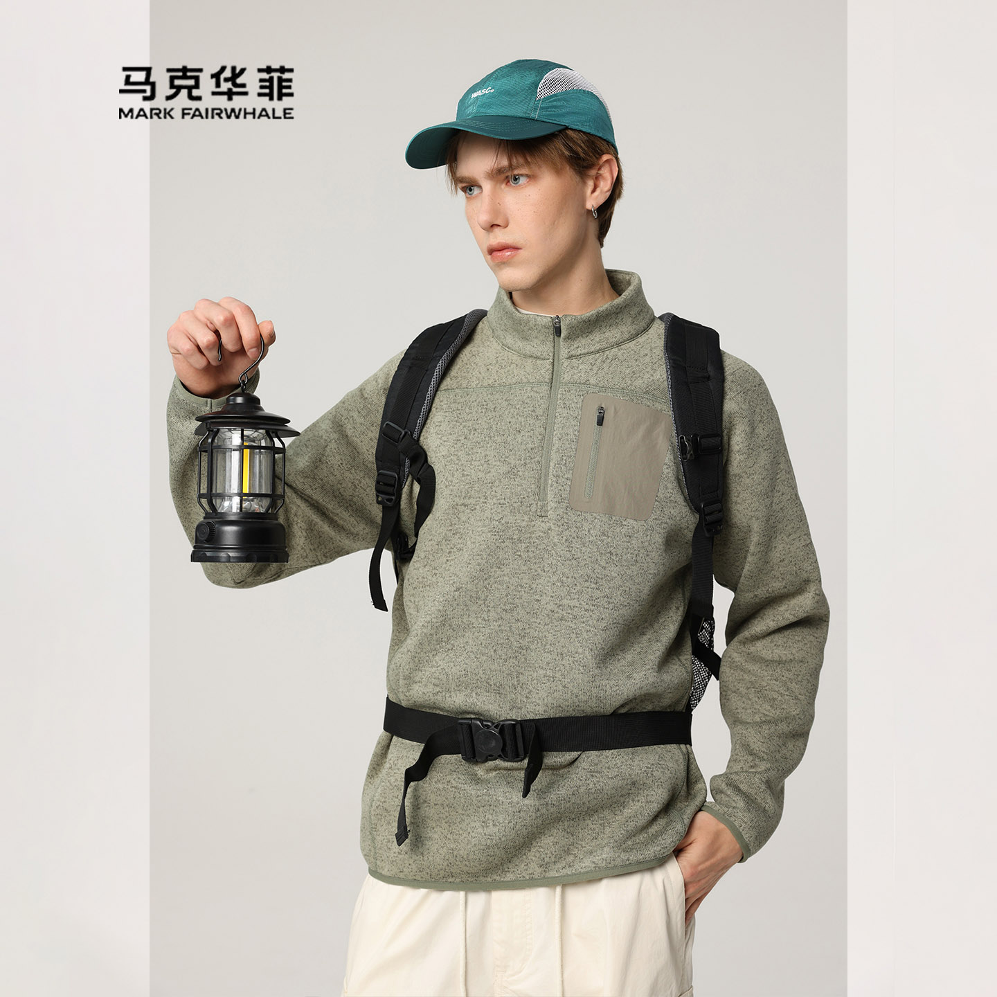 冬季半拉链立领卫衣轻量超暖男装