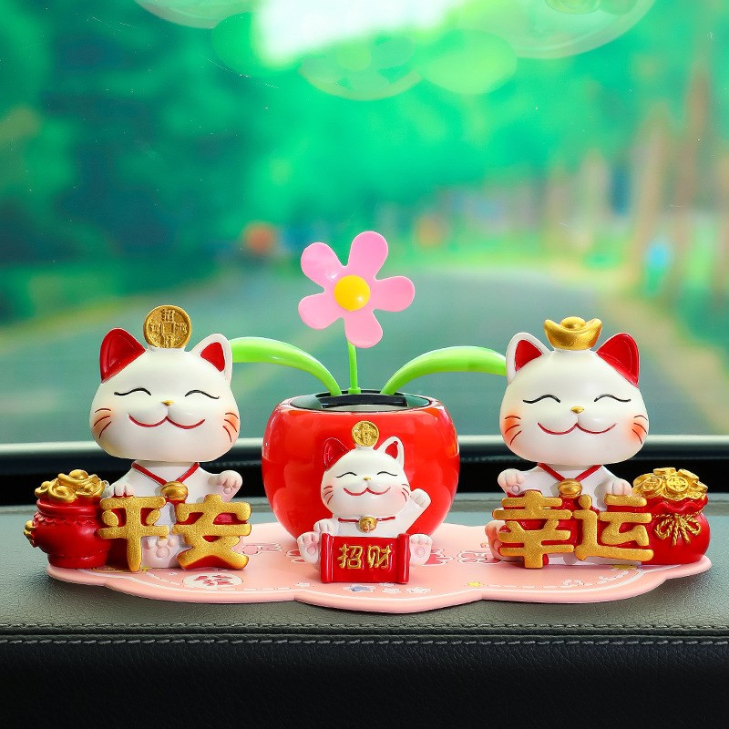 国潮招财猫车载摆件车内装饰品中控台汽车摆件男女车饰品新年摆件